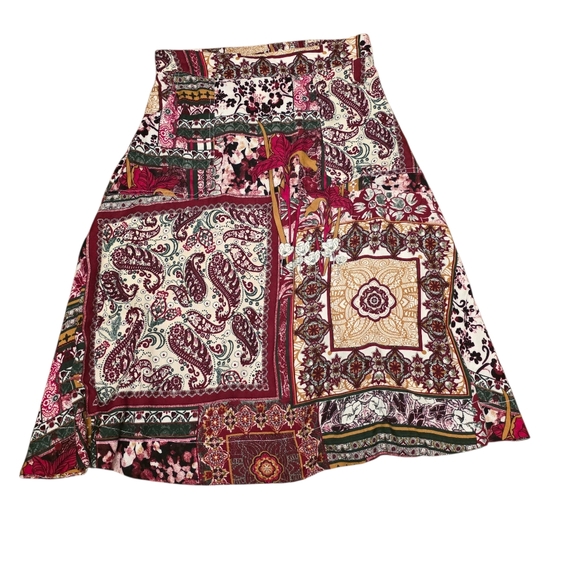 gunit fashions Dresses & Skirts - Vintage Gunit Fashions Floral Paisley Patchwork A-Line Skirt Size M